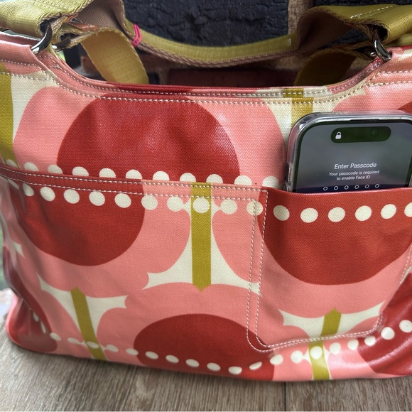 Orla Kiely coated fabric shoulder bag—unusual pattern - Picture 15 of 15